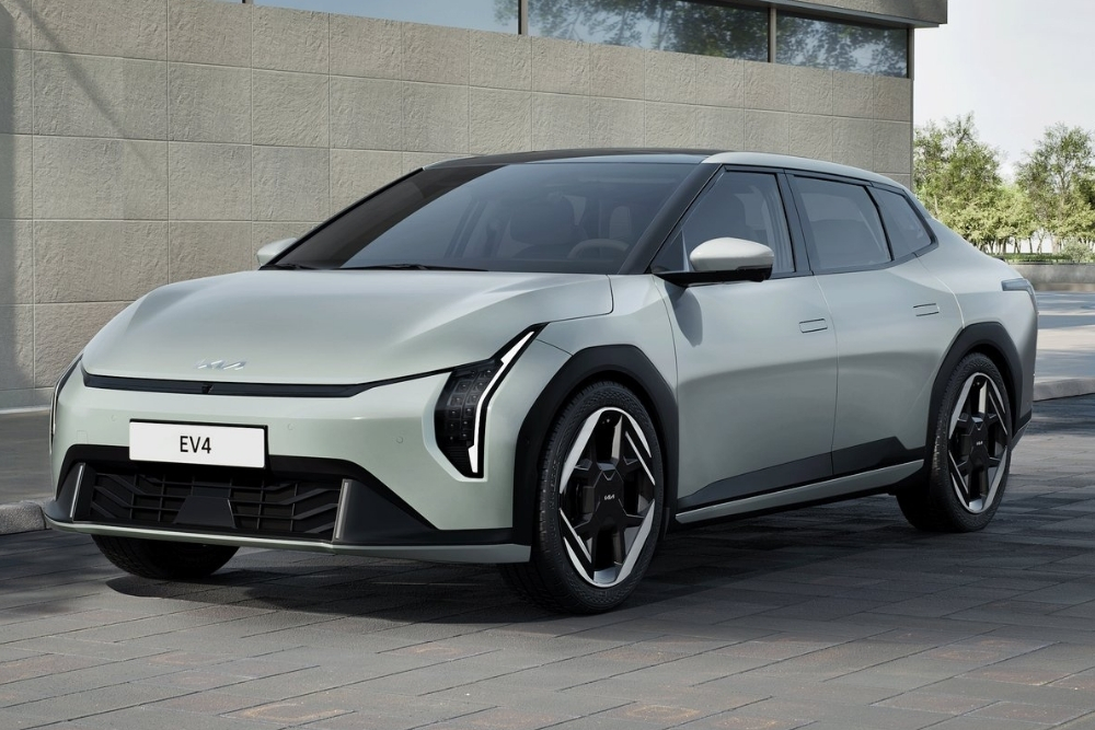Kia EV4 first images revealed